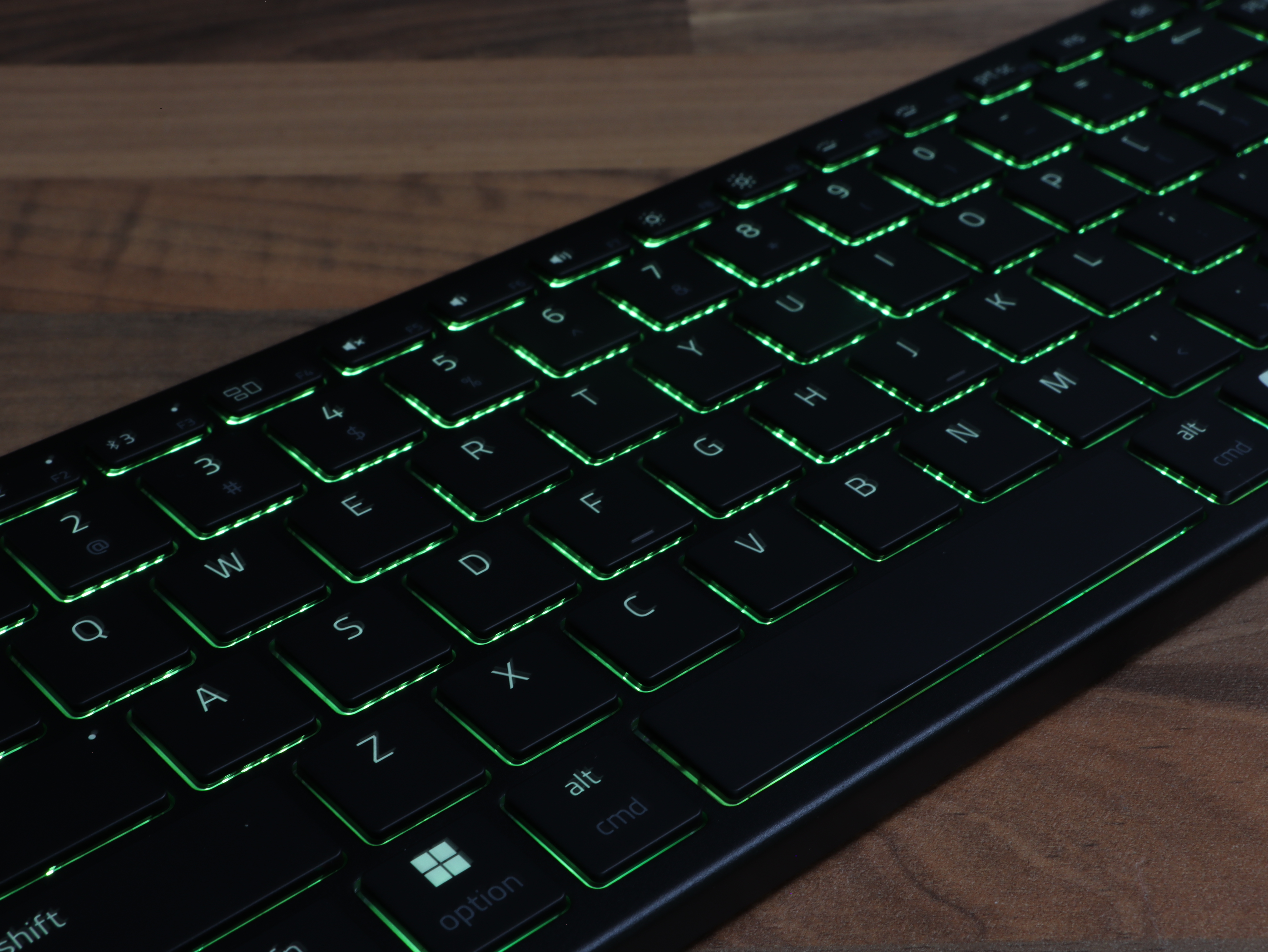 75 compact bluetooth Razer Joro portable thin gamer low gaming keyboard precision